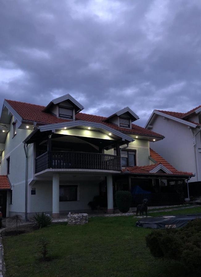 Sobe Darko Cindrić Hotel Karlovac Eksteriør billede