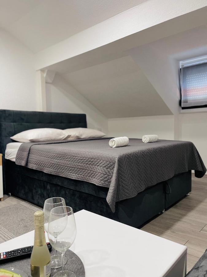 Sobe Darko Cindrić Hotel Karlovac Eksteriør billede